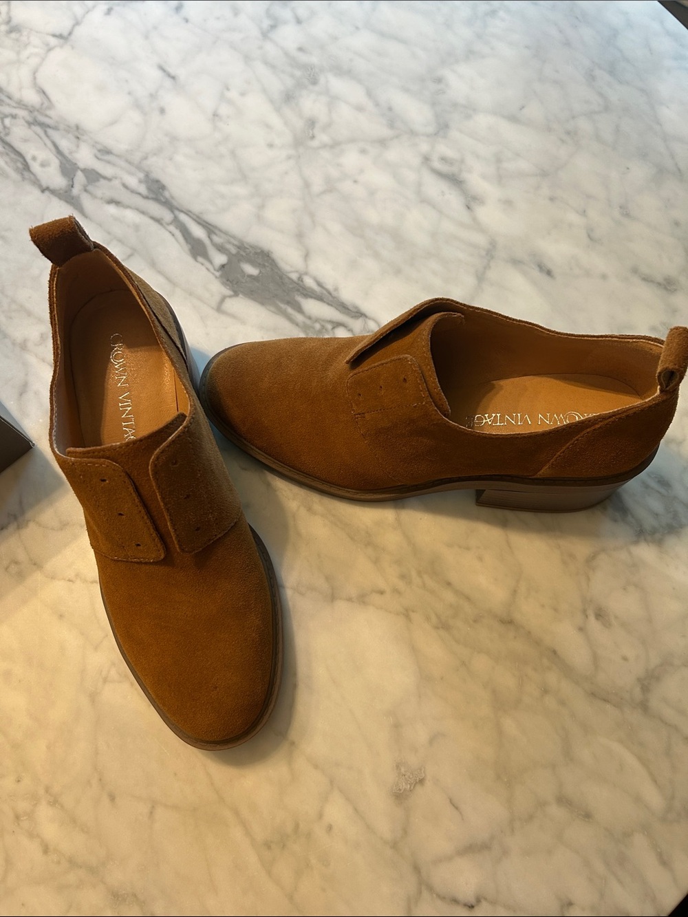 Wonens Suede Casual Dress Shoe - Brown